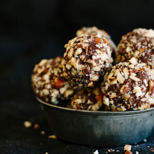 Hazelnut Truffles Recipe
&ndash; Totally Nuts